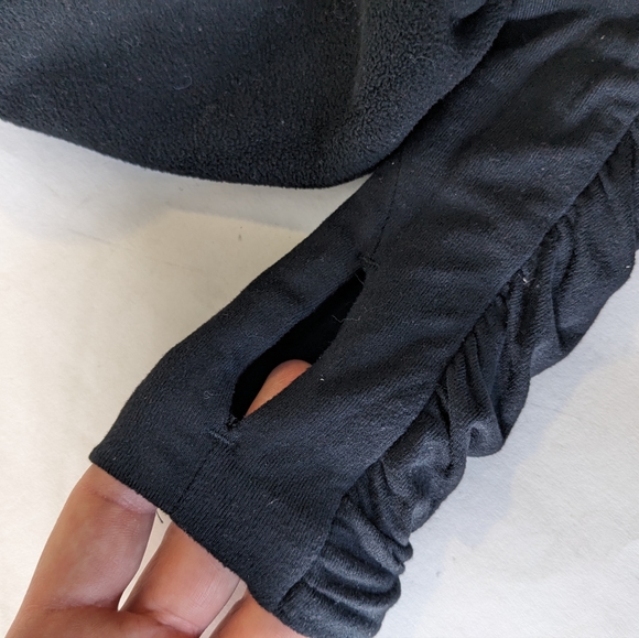 LULULEMON Don't Hurry Be Happy Pullover in Black size 4 Style W3228S - Picture 8 of 12